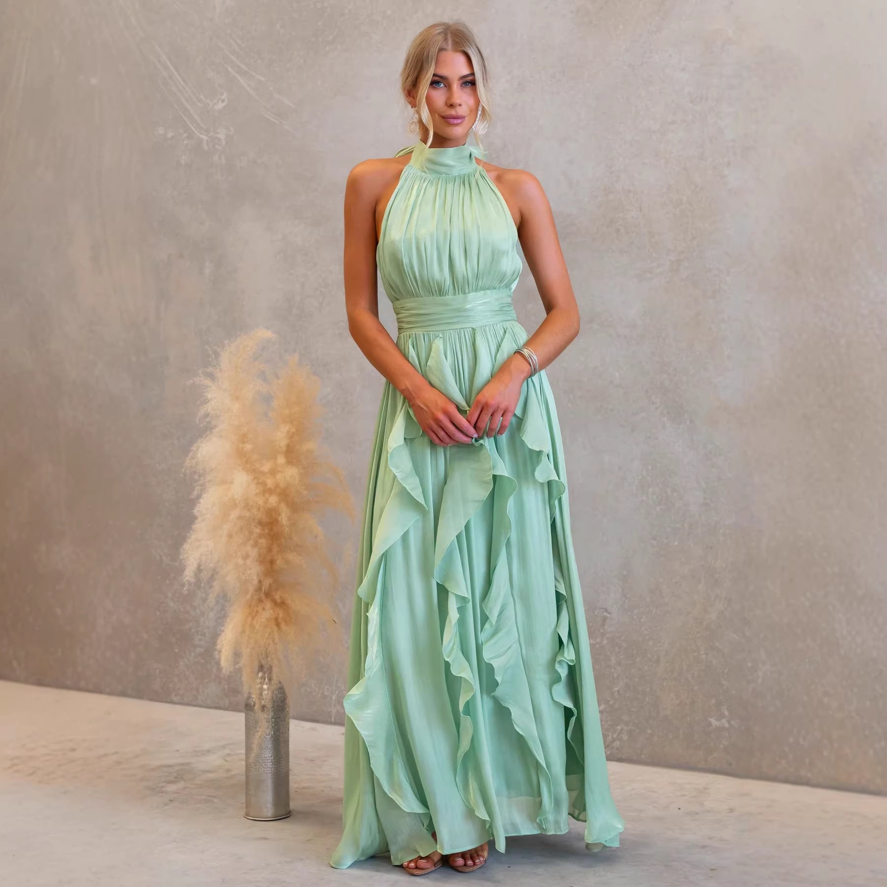 Celestia | Halter Maxi Haljina sa Ruffles