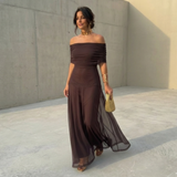 Uma - Široka lepršava haljina sa elegantnim dizajnom