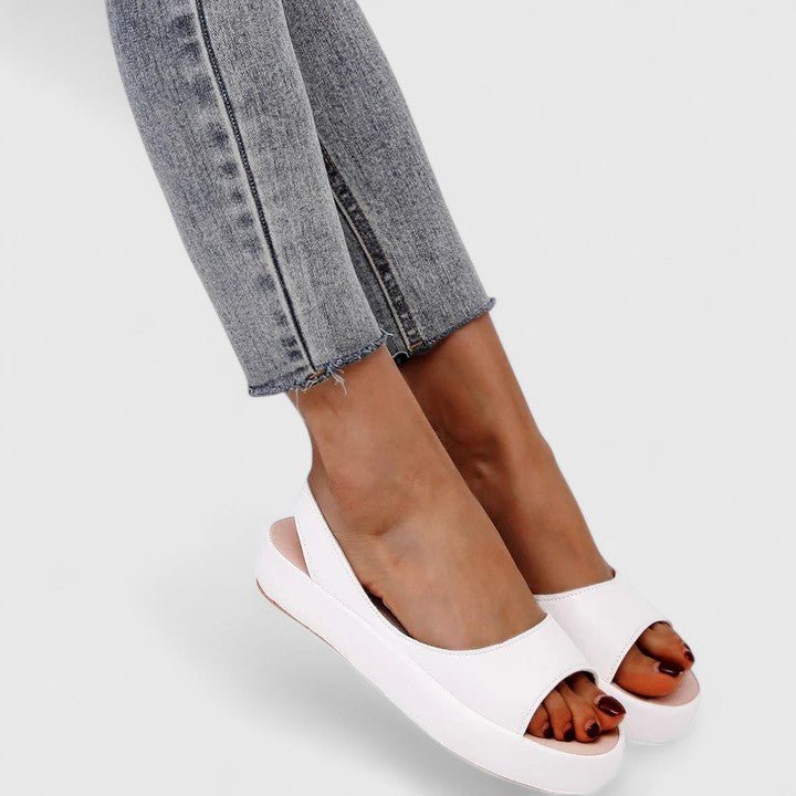 Emrynn™ | Ortopedske sandale