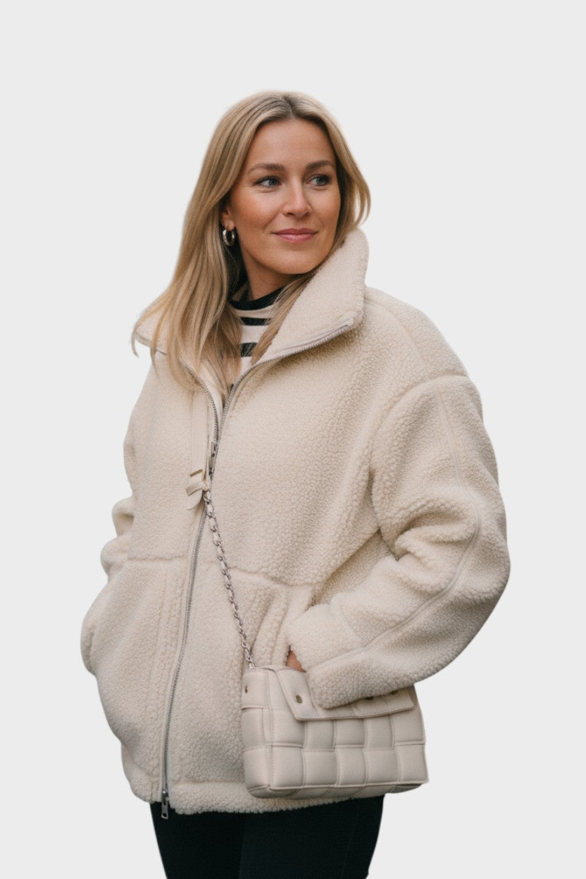 Kaja™ | Elegantna teddy plašt