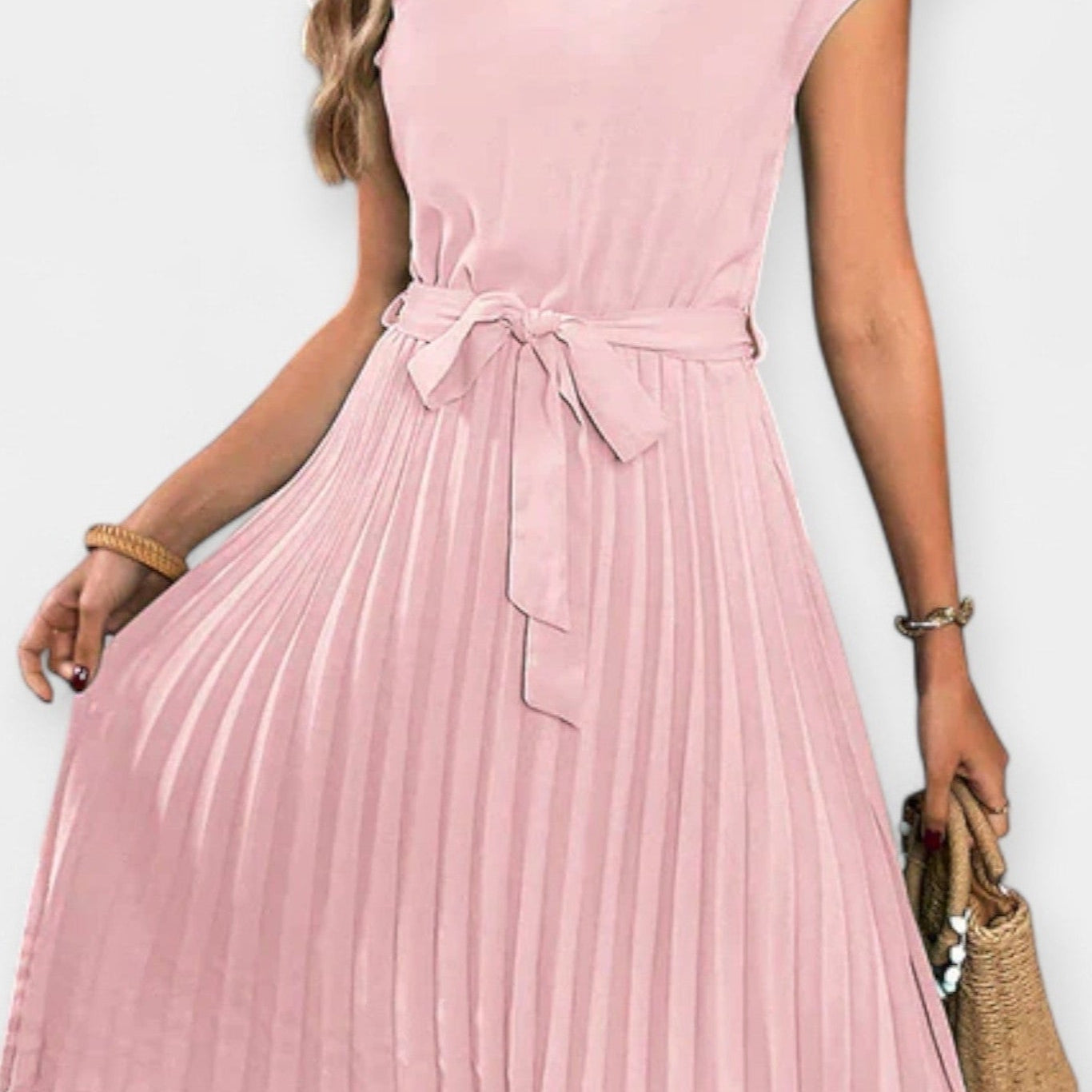 Aveline | Laka haljina