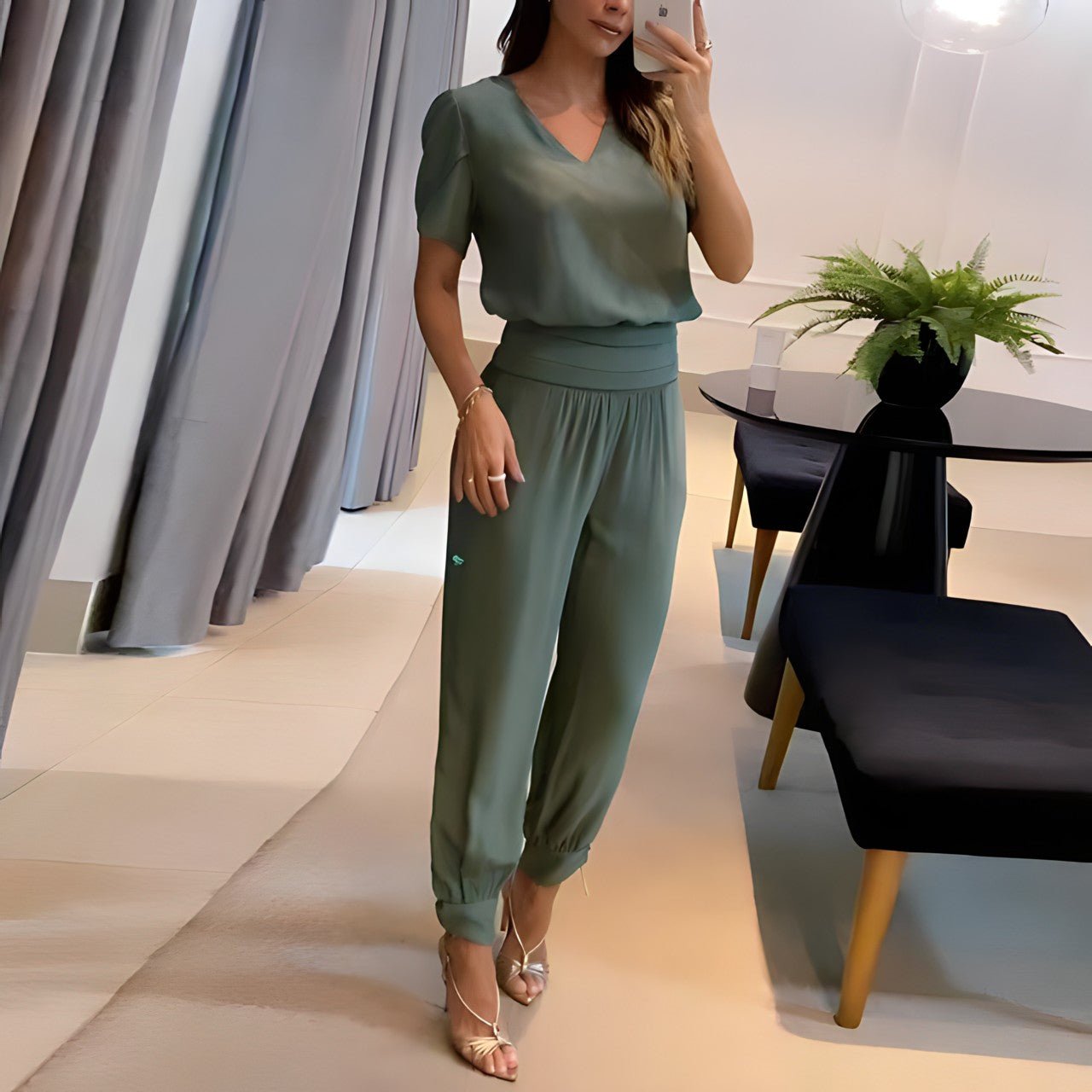 Daphne - Elegantna i Trendy Komplet