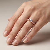 KLASIČAN OKRUGLI ZIRKON RING U ROZE ZLATU